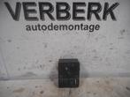 INTERRUPTEUR D'ECLAIRAGE Opel Corsa C (F08 / 68) (9116612), Utilisé, Opel