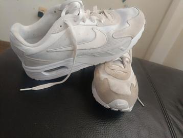 Nike Air max beschikbaar voor biedingen