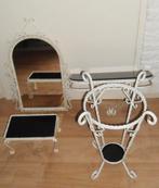 Collier vintage, rare,original,verre noir,fer forgé,levure !, Antiquités & Art, Enlèvement ou Envoi