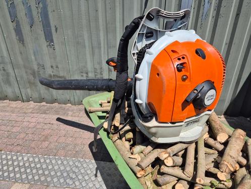 ✅ Stihl BR 600 prof. benzine bladblazer BJ 2021, Tuin en Terras, Bladblazers, Zo goed als nieuw, Ruggedragen, Benzine, Ophalen