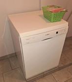 Vaatwasser, vaatwasmachine, afwasmachine Boch in Geel, Ophalen, Zo goed als nieuw