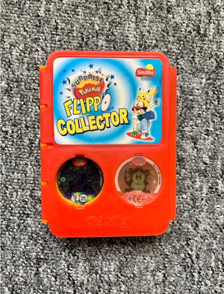 Flippo collector surprise Pokemon Smiths, Verzamelen, Flippo's, Verzameling, Met verzamelmap(pen)