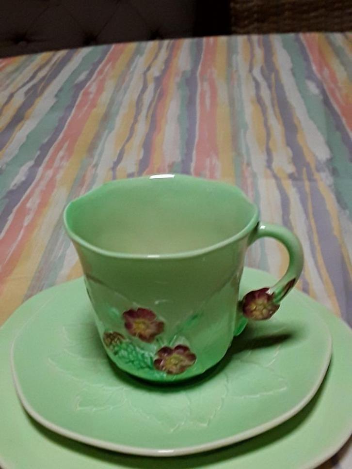 KOFFIESERVIES  CARLTON WAVE MADE IN ENGELAND, Huis en Inrichting, Keuken | Servies, Zo goed als nieuw, Aardewerk, Ophalen