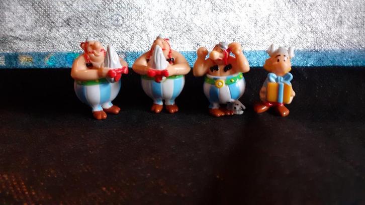 4 figurines asterix et obelix, Collections, Personnages de BD, Comme neuf, Statue ou Figurine, Astérix et Obélix, Enlèvement ou Envoi