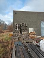 Palettes à ramasser GRATUITEMENT DOIVENT ÊTRE EMPORTÉES !, Bricolage & Construction, Bois & Planches, Moins de 200 cm, Autres essences de bois