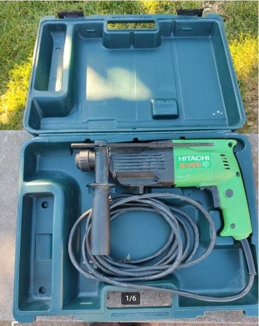 Marteau rotatif Hitachi DH24PB 55,00€, Bricolage & Construction, Outillage | Foreuses, Comme neuf, Perceuse, 600 watts ou plus