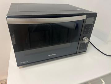 Panasonic Combi micro-ondes (avec fonction grill et four), Electroménager, Comme neuf, Enlèvement, 45 à 60 cm, Four à micro-ondes combiné