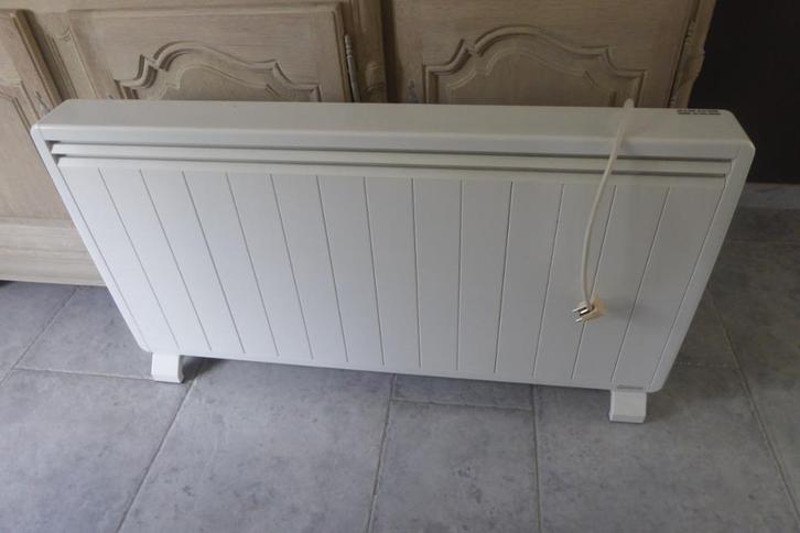 elektrische verwarming aterno, Doe-het-zelf en Bouw, Verwarming en Radiatoren, Zo goed als nieuw, Radiator, 800 watt of meer, 30 tot 80 cm