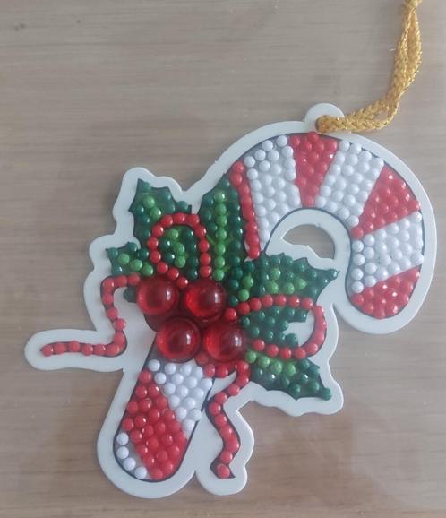 Kartonnen decoratie en strass voor de boom (5), Diversen, Kerst, Nieuw, Ophalen of Verzenden