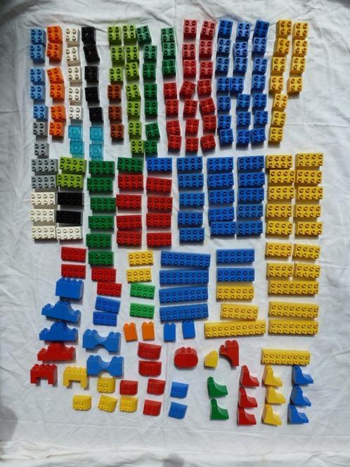 Duplo 215 bouwblokken in ton, Kinderen en Baby's, Speelgoed | Duplo en Lego, Zo goed als nieuw, Duplo, Losse stenen, Ophalen of Verzenden