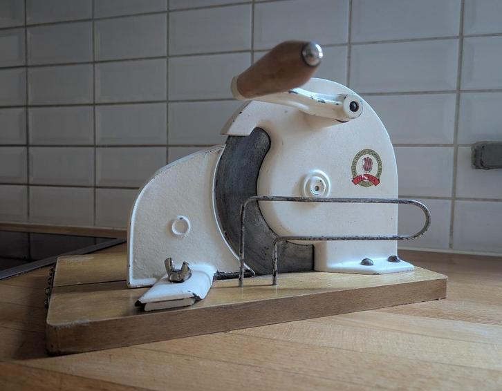 Snijmachine voor kaas, worst etc., Huis en Inrichting, Keuken | Keukenbenodigdheden, Gebruikt, Ophalen of Verzenden