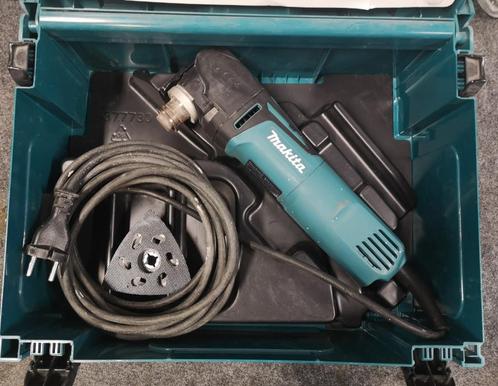 Makita TM3010C Outil multifonction découpeur ponceur, Bricolage & Construction, Outillage | Outillage à main, Utilisé, Enlèvement ou Envoi