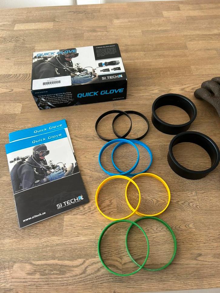 Droogpak handschoenen L  , merk SI TECH, Watersport en Boten, Duiken, Gebruikt, Ophalen