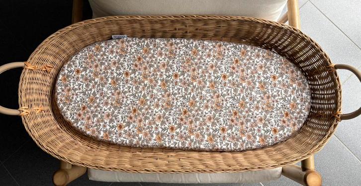 Verschoonmandje OlliElla met matras en hoes, Enfants & Bébés, Bains & Soins, Comme neuf, Coussin à langer, Autres marques, Enlèvement