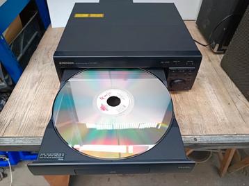 Pioneer CLD-2950 laserdisc speler beschikbaar voor biedingen