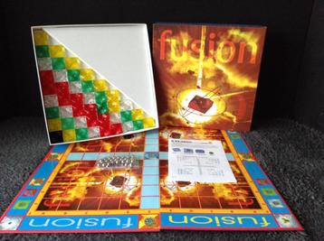 STOPZETTING VERZAMELING Fusion het blauwe Atoom beschikbaar voor biedingen