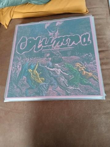 Columna- ese lugar beschikbaar voor biedingen