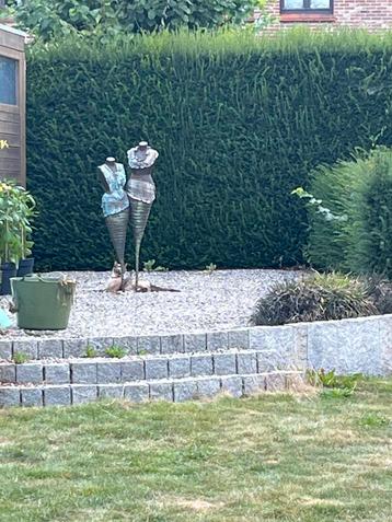 Tuinberld beschikbaar voor biedingen