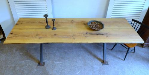 prachtige grote boomstam tafel  260 cm, Huis en Inrichting, Tafels | Eettafels, Nieuw, 50 tot 100 cm, 200 cm of meer, Vijf personen of meer