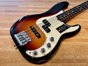 Fender 2022 American Ultra Precision Bass Ultraburst + Case beschikbaar voor biedingen