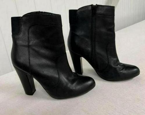 John Rocha laarzen met hak Zwart leder lederen leer maat 40, Kleding | Dames, Schoenen, Lage of Enkellaarzen, Zwart, Ophalen of Verzenden