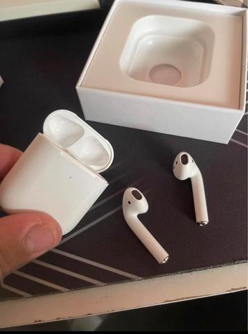 AirPods 2 disponible aux enchères