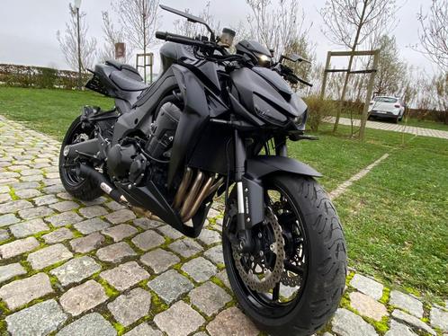 Z1000 abs 2019 full black  8700km  + ligne complète, Motos, Motos | Kawasaki, Particulier, plus de 35 kW