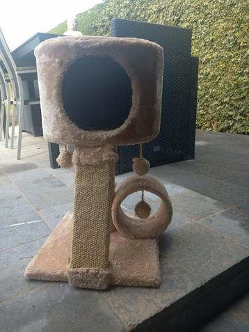 Krabpaal voor katten beschikbaar voor biedingen