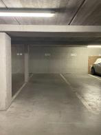 Parkings intérieurs dans une résidence neuve, Brussel