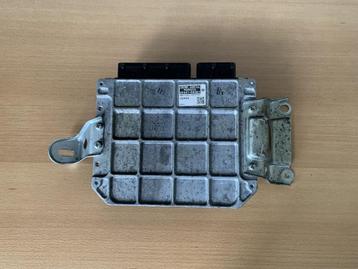 Computer motor Toyota Yaris II 1.3 Vvti 2SZFE 896610D401 beschikbaar voor biedingen