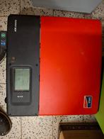 Omvormer zonnepanelen, Doe-het-zelf en Bouw, Zonnepanelen en Toebehoren, Ophalen, Gebruikt, Overige typen, 200 wattpiek of meer