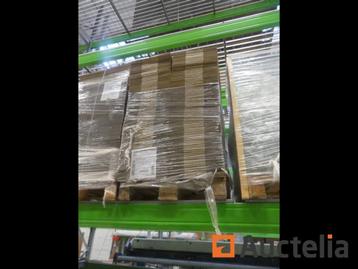 Cartons d'emballage, bulles de protection beschikbaar voor biedingen
