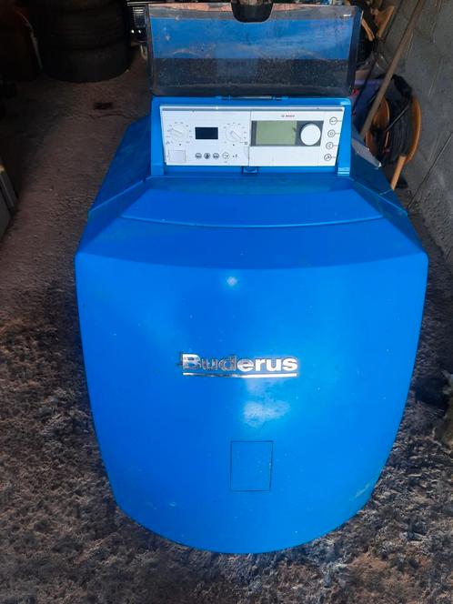 Buderus mazout condensation 23kw 2014, Bricolage & Construction, Chauffage & Radiateurs, Comme neuf, Chaudière CC ou Chaudière combinée