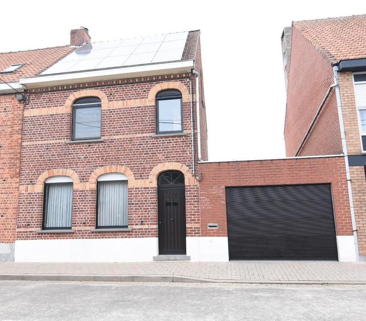 Karaktervolle woning met garage en tuin te Meulebeke, Immo, Huizen en Appartementen te koop
