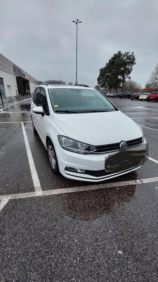 volkswagen touran 1,6tdi trendline van 2017 met 108000km, Auto's, Volkswagen, Particulier, Touran, Achteruitrijcamera, Cruise Control