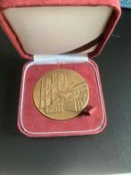 Medaille Politique centenaire relations France - Corée, Postzegels en Munten, Penningen en Medailles, Ophalen of Verzenden, Brons