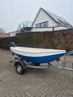 Vissersbootje met motor en benzine tank, Watersport en Boten, Vis- en Consoleboten, Ophalen, Benzine