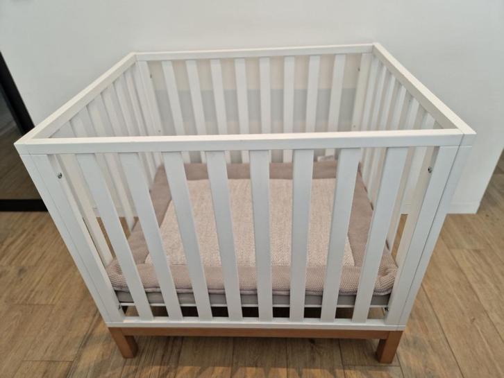 Babybox Quax Hip, Kinderen en Baby's, Babyparken, Gebruikt, Rechthoekig, In hoogte verstelbaar, Boxkleed, Ophalen