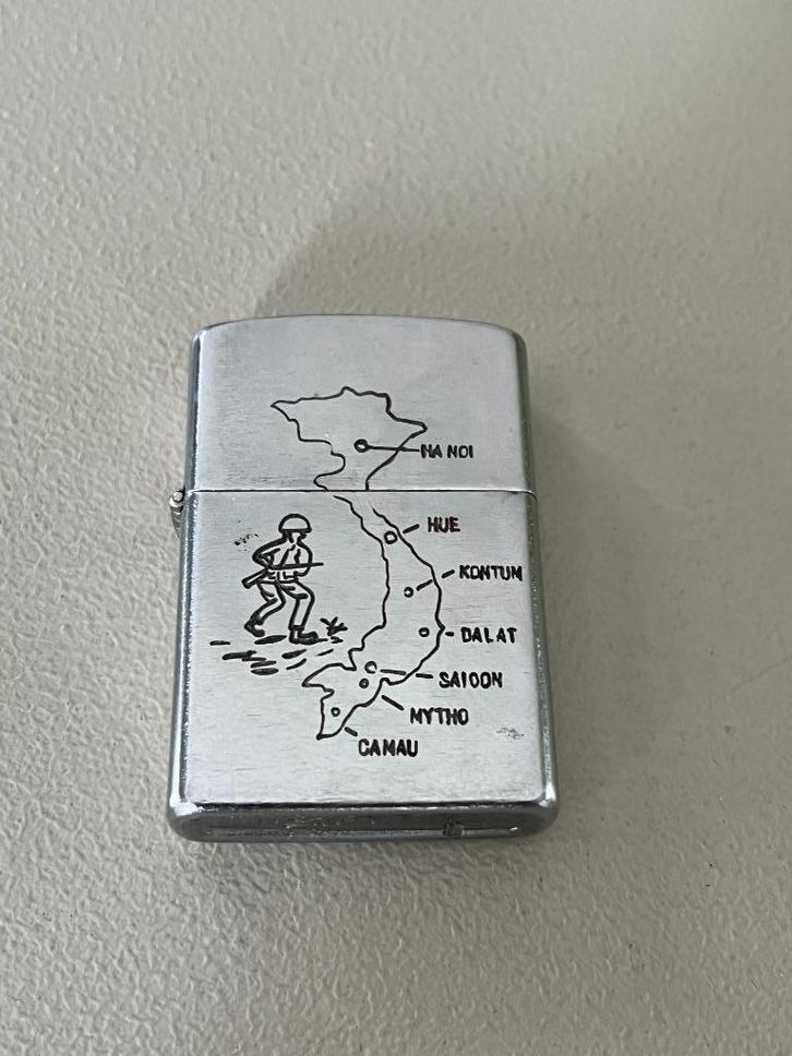 zippo vintage aansteker vietnam war, Antiek en Kunst, Curiosa en Brocante, Ophalen