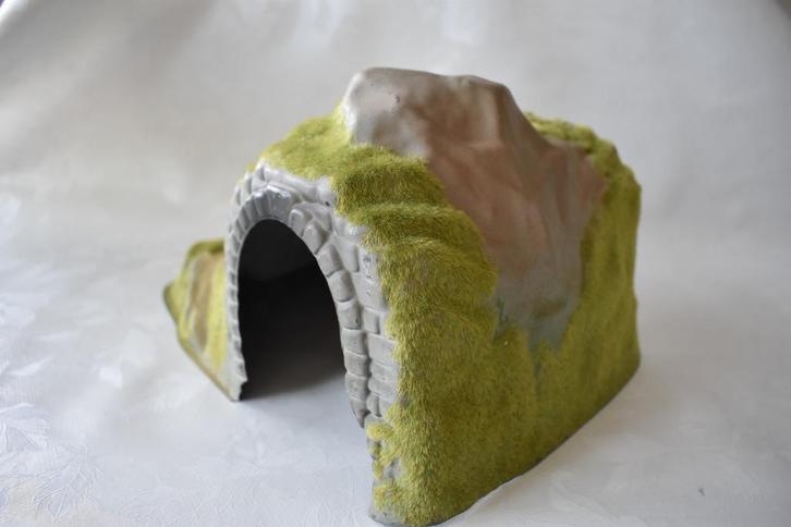 (8i)  HO tunnel uit kunststof zie foto's, Hobby en Vrije tijd, Modeltreinen | H0, Gebruikt, Brug, Tunnel of Gebouw, Gelijkstroom of Wisselstroom