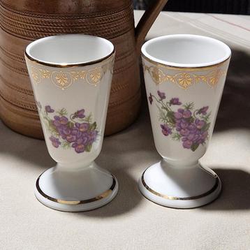 Deux mazagrans en porcelaine du Berry   beschikbaar voor biedingen