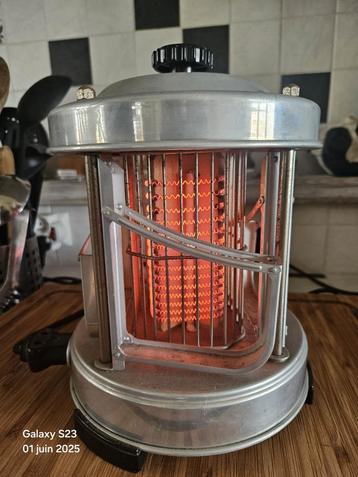 Grille Pain carrousel Vintage  beschikbaar voor biedingen