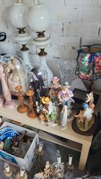 Kloken lustr porceleijn  schilderiej tafeltje noog meer ales, Antiquités & Art, Antiquités | Autres Antiquités, Enlèvement ou Envoi