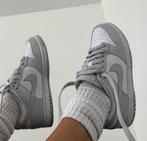 Nike dunk low grey/white, Ophalen of Verzenden