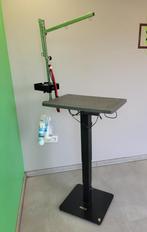 Kleine elektrische trimtafel, Ophalen, Zo goed als nieuw