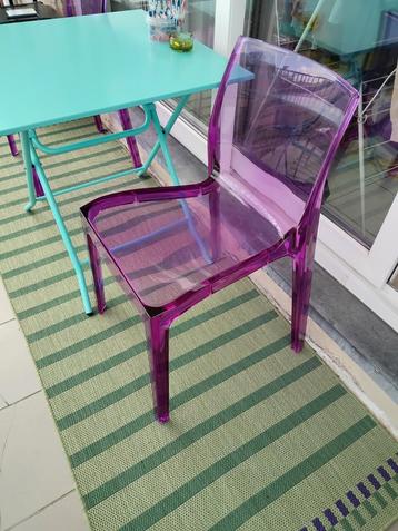 Ghost chair , Kartell , transparante stoelen 