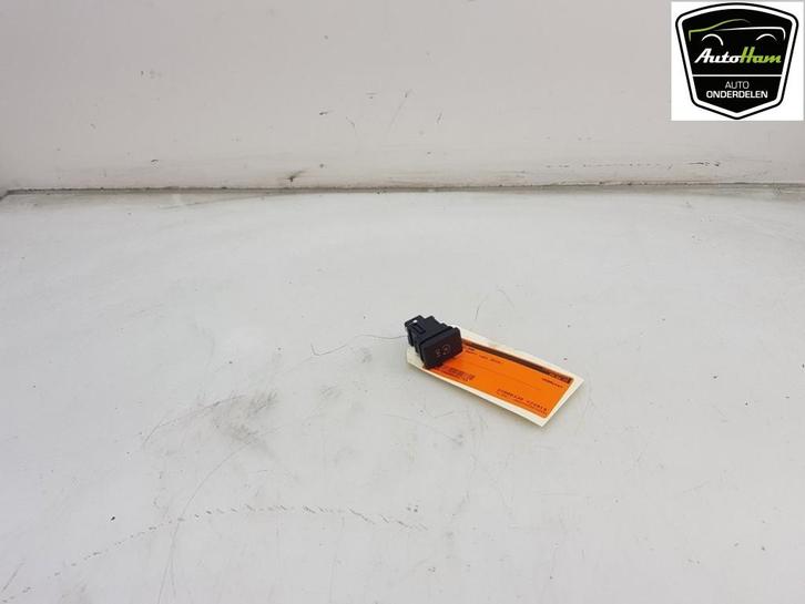 SCHAKELAAR Suzuki Swift (ZC / ZD) (01-2017/-), Auto-onderdelen, Dashboard en Schakelaars, Suzuki, Gebruikt