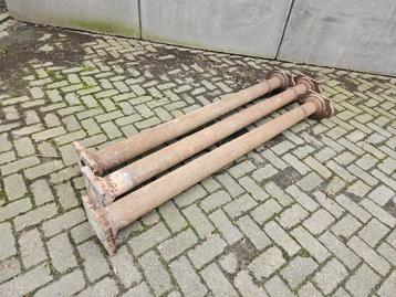 3 antieke gietijzeren pilaren / palen / zuilen, Enlèvement, Comme neuf