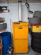 Presse à carton pneumatique., Enlèvement, Utilisé