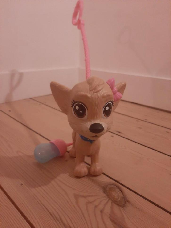 Chi Chi Love Pii Pii Puppy Hond Uitlaten met Plasfunctie, Kinderen en Baby's, Speelgoed | Knuffels en Pluche, Zo goed als nieuw